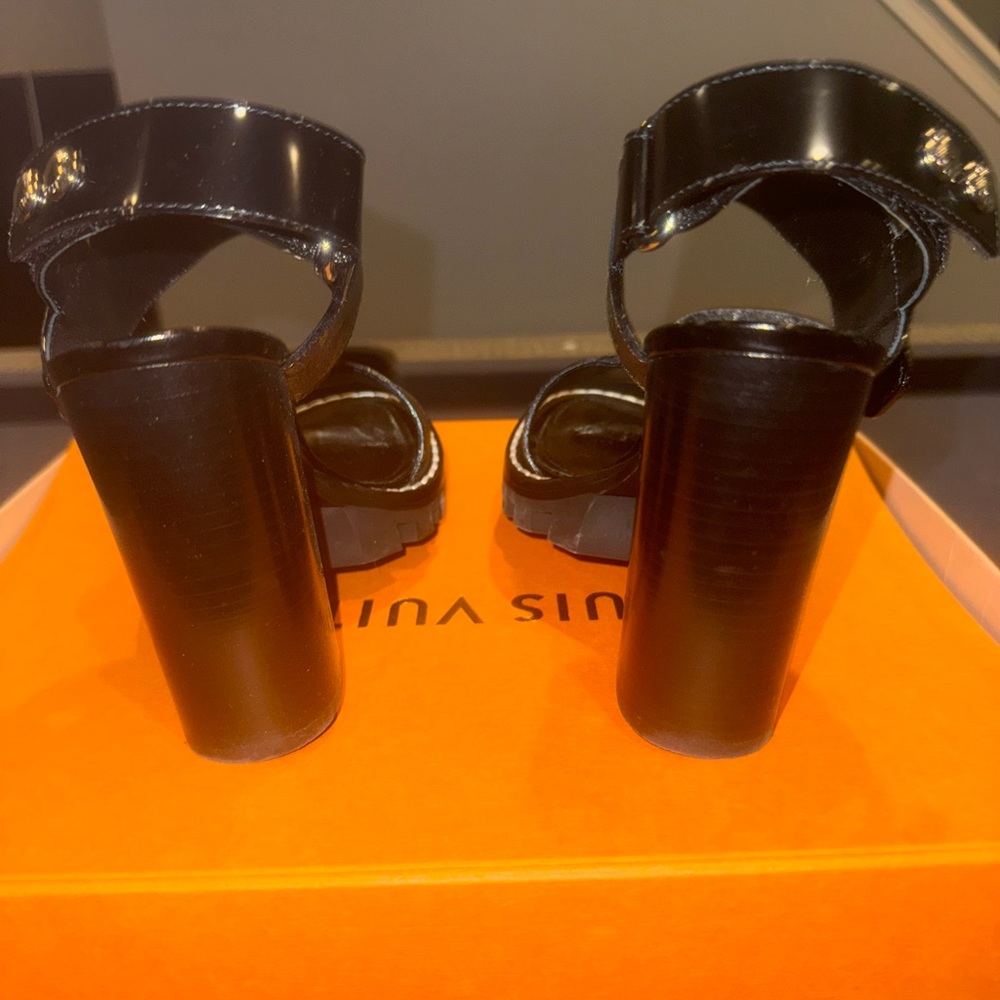 Louis Vuitton Star Trail Sandal 38.5 - Picture 4 of 8